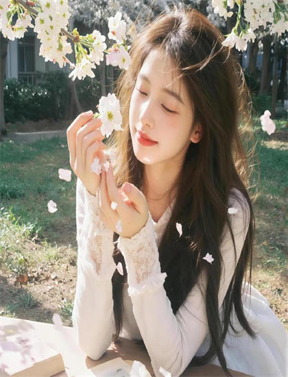 《温柔狙击婚姻迷雾婚姻的谎言》的文化对话：票房的收入数据与市场反应 思考文化传承与创新的路径